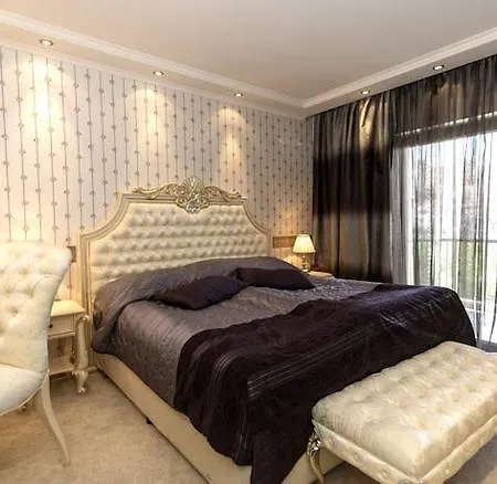 Interhotel Veliko Tŭrnovo