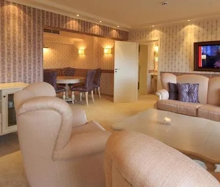 Interhotel 4*