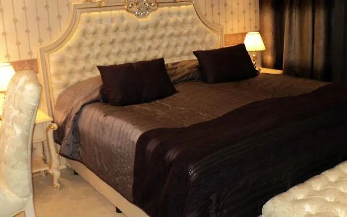 מלון Interhotel וליקו טורנובו