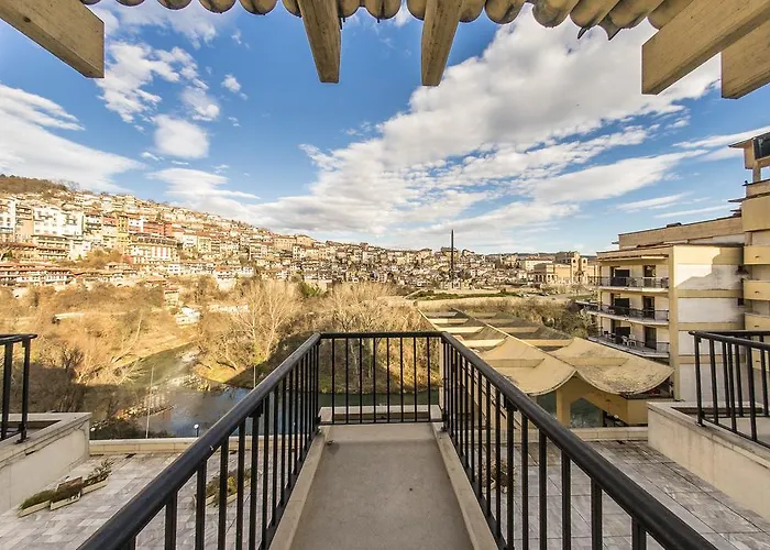 מלון Interhotel וליקו טורנובו