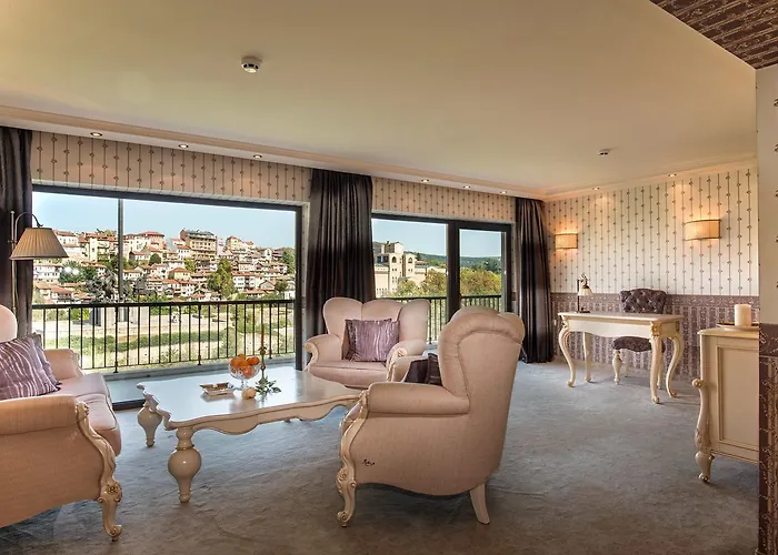 Interhotel 4* וליקו טורנובו